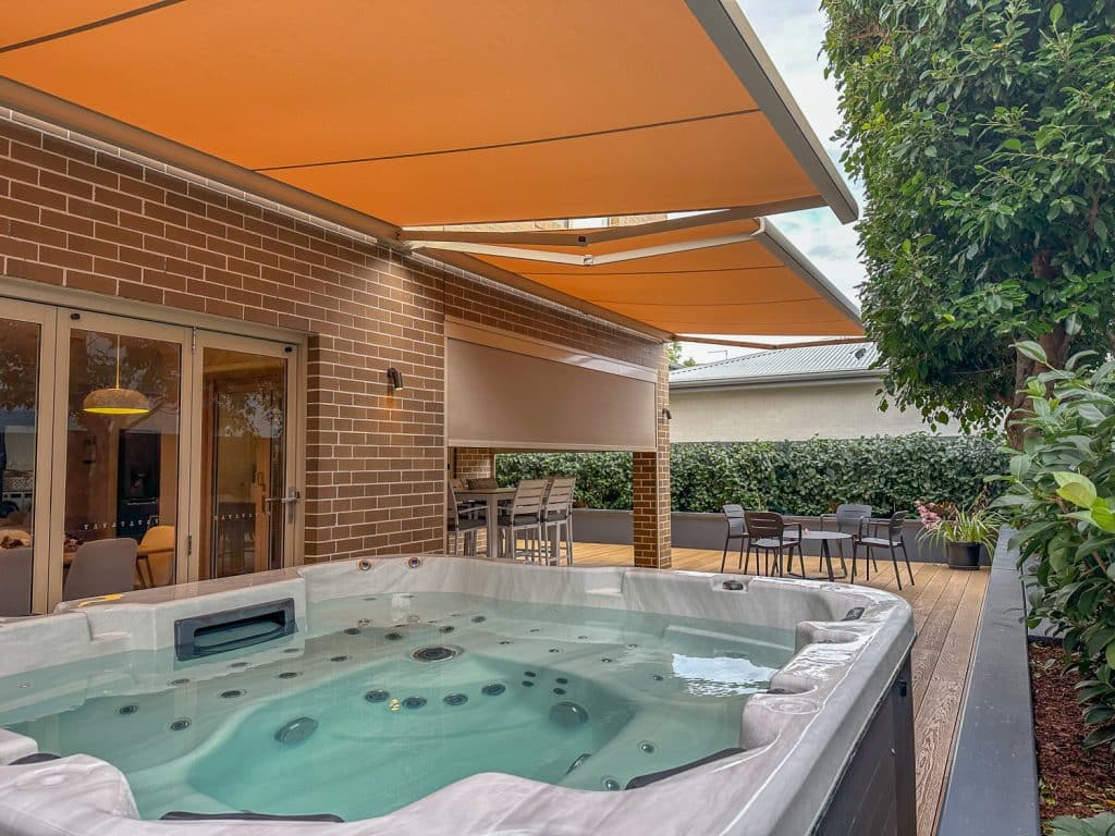 Folding Arm Awnings and External Blind in Alfresco Area