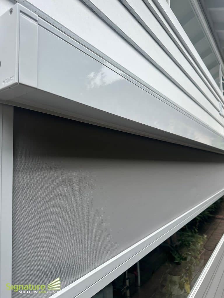 Zip Screen headbox Detail